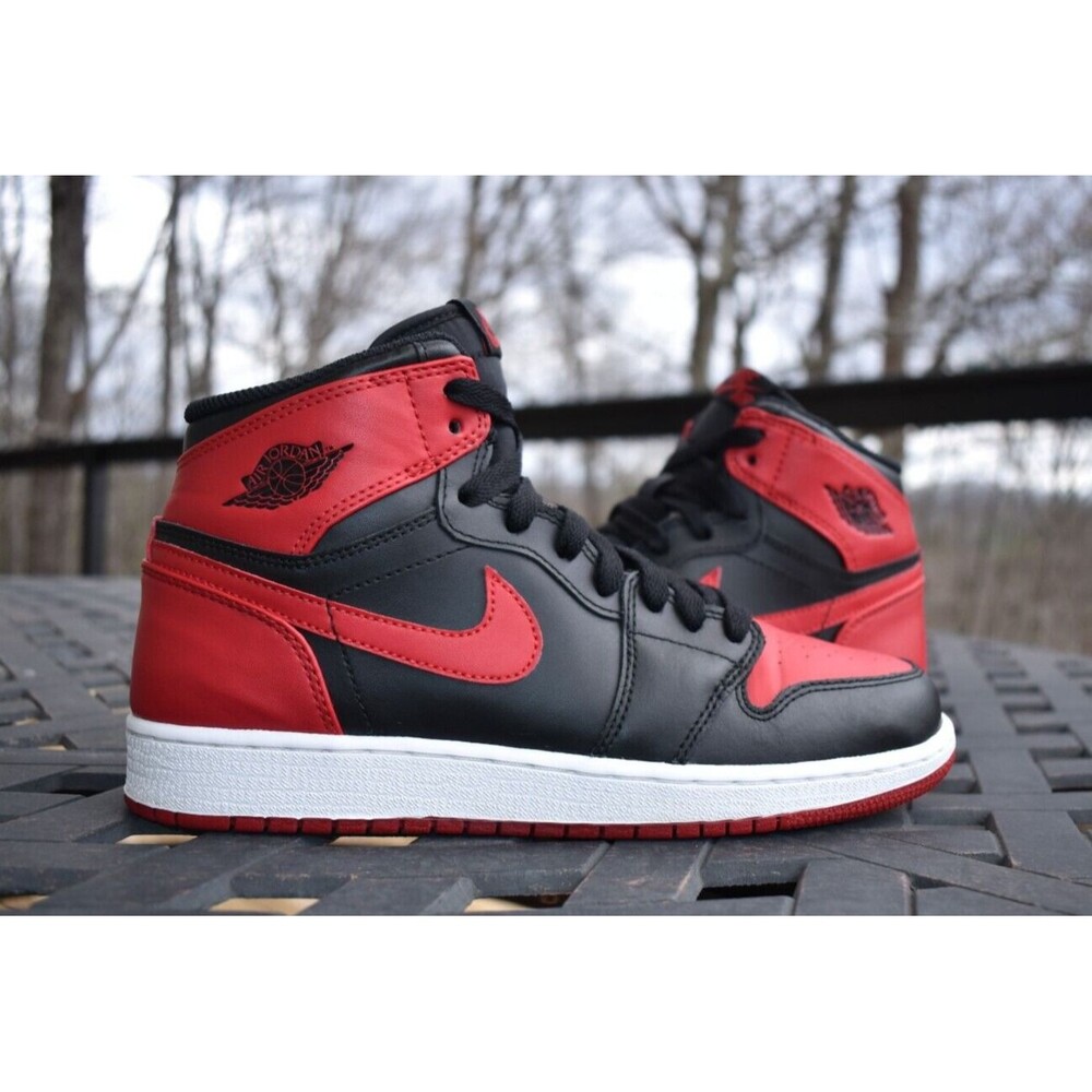 Nike Air Jordan 1 Retro High OG BG 'Bred' 2013  575441-023  Youth Size 6.5Y